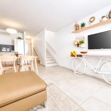 La Islena House - Near The Beach, Air-con, Fast Wifi And Sat Tv By Lanzarote Vakantiehuis Playa Blanca (Lanzarote)