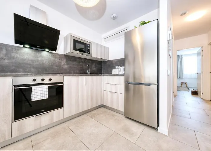 La Islena House - Near The Beach, Air-con, Fast Wifi And Sat Tv By Lanzarote Holiday home